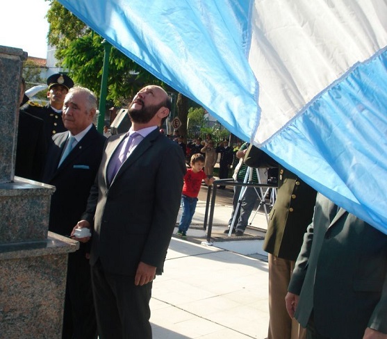 Insfrán tomará juranmento a los alumnos. 