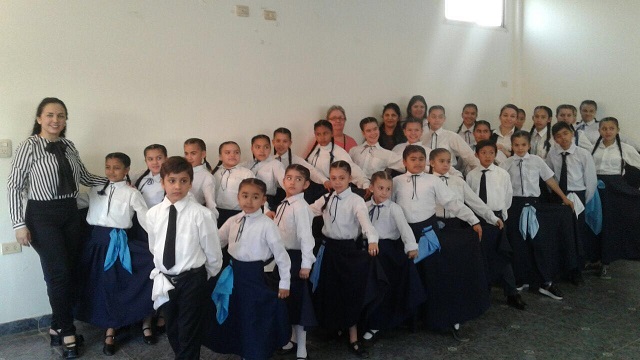 Los chicos de Jesús de Belén participando de los exámenes.