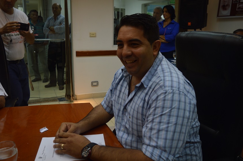 Ariel Caniza está al frente del Municipio ante la ausencia del Intendente.
