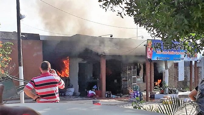 comercio incendiado