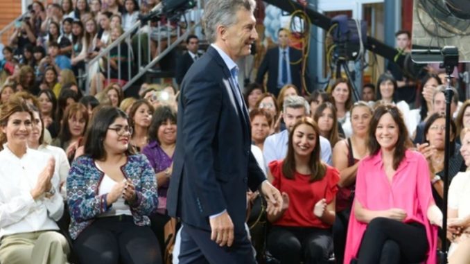 macri acto con mujeres