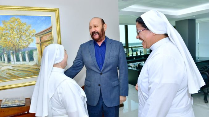 gildo y religiosas