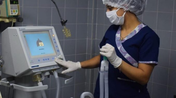 SERVICIO-TERAPIA-INTENSIVA-HOSPITAL-CLORINDA-2-681x454