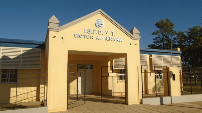 Frente-Instituto-Almenara-de-Villafane