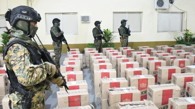 La Policía desbarató una organización delictiva ligada al contrabando (3)