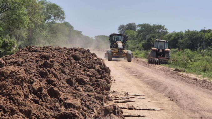 Trabajos-sobre-la-Ruta-Provincial-8-entre-La-Primavera-y-Siete-Palmas-2